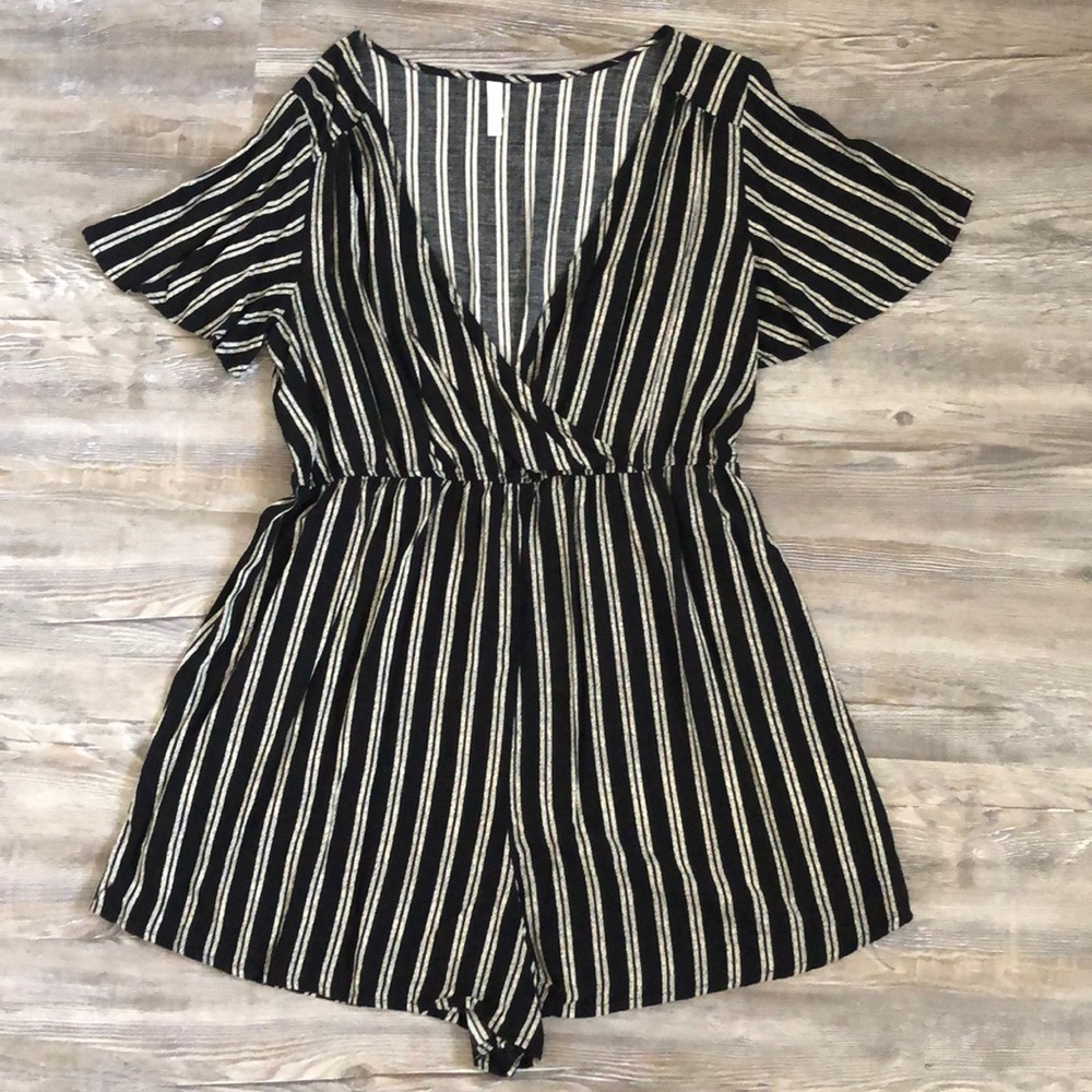 Short romper